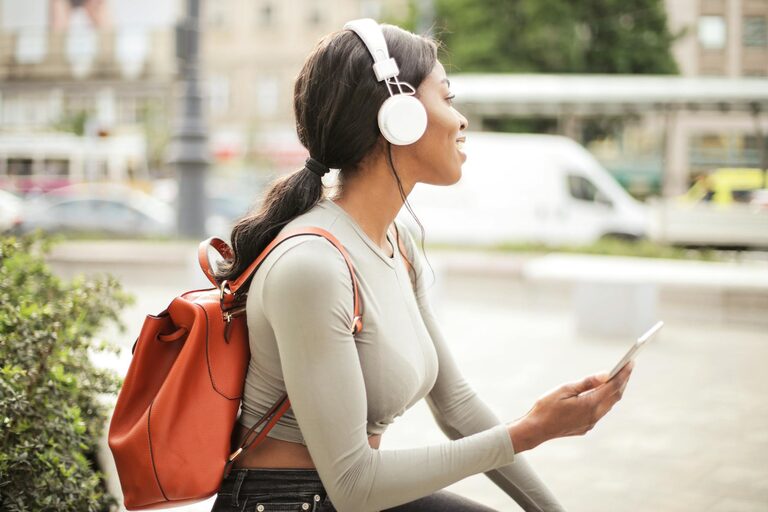 Tips for Setting Boundaries with Notifications to Boost Focus and Calm